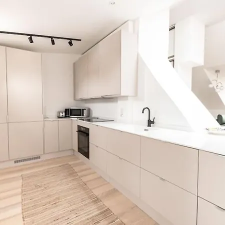 2ndhomes Beautiful, 2br Attic In Kruununhaka * Helsinki